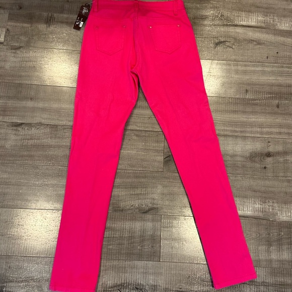 Pink Pants - Picture 2 of 4